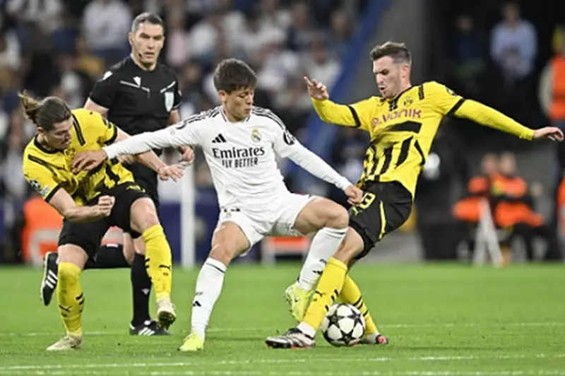 تاريخ العظمة: ريال مدريد يهيمن على مواجهاته مع بروسيا دورتموند
