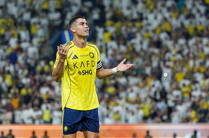 جيسوس يكشف سبب استبعاد رونالدو من مباراة جوا